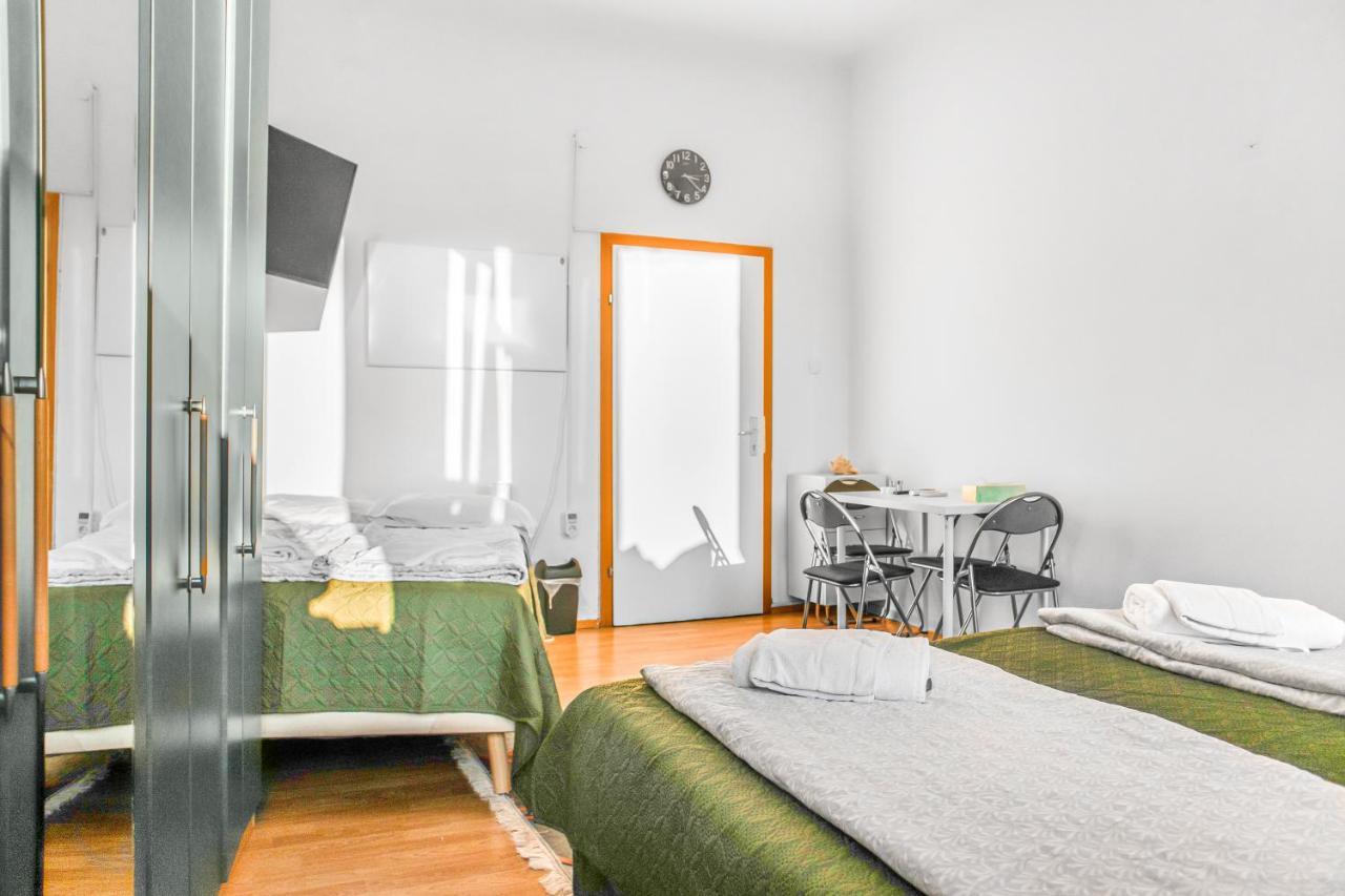 Apartament Joyful 2Br Apt. @ Millenium Tower And The Danube Wiedeń Zewnętrze zdjęcie